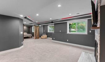 11282 68th St NE, Albertville, MN 55301