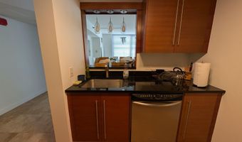 526 Pacific Ave, Atlantic City, NJ 08401