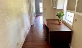 1716 Hatch Pkwy N, Baxley, GA 31513