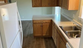 495 52ND St, Springfield, OR 97478