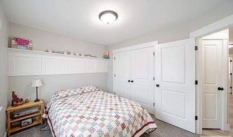 5433 Klamath Falls St, Ammon, ID 83406