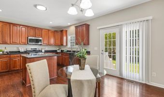 1201 Woodlands Creek Way, Apex, NC 27502