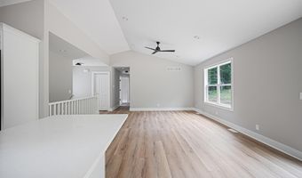 3707 Country Ct, Allegan, MI 49010
