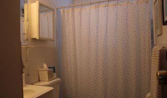 87 Meadow St, Bristol, CT 06010