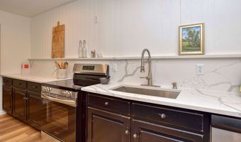 835 N Woodland Cir, Bloomfield, IN 47424