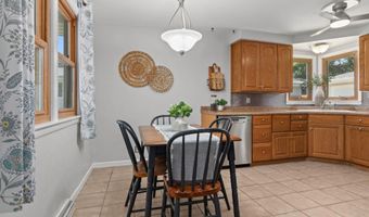 2213 N BENNETT St, Appleton, WI 54914