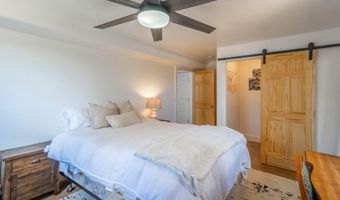 944 W Foothill Dr, Apple Valley, UT 84737