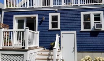 19 Stockholm St, Newport, RI 02840