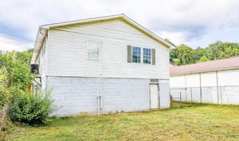 381 North Hwy, Baxter, KY 40806