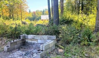 237 Halls Pond Rd, Charlestown, NH 03603