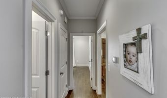 216 Emerald Cir, Brandon, MS 39047