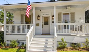 1711 Duke St, Beaufort, SC 29902