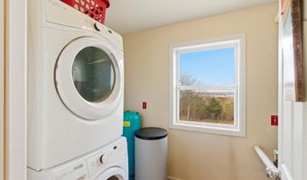 54 BEACH Ave, Bayville, NJ 08721