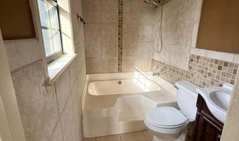 1838 Dees Rd, Batesville, MS 38606