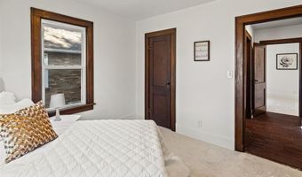 223 Michigan Ave, Alton, IL 62002