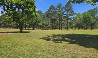 221 Fairway Cir, Americus, GA 31709
