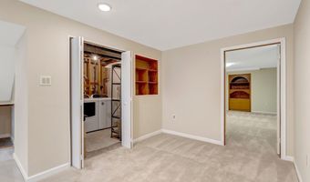 3352 BROKEN KNIFE Ct, Annandale, VA 22003