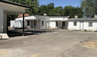 215 N MESA VERDE Ave, Aztec, NM 87410