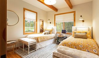 14833 Sunburst Dr, Bigfork, MT 59911