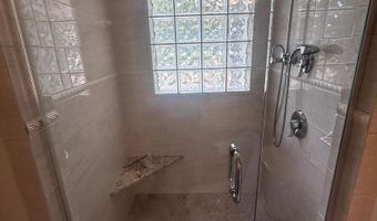 3653 38TH St N, Arlington, VA 22207
