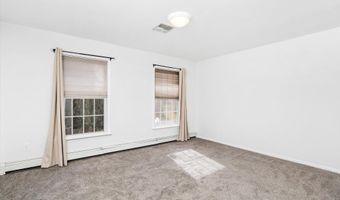 20 Yeger Dr, Allentown, NJ 08501