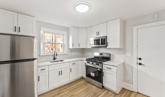 11 Roger Ave, Danbury, CT 06810