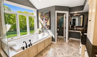 8140 134th St W, Apple Valley, MN 55124