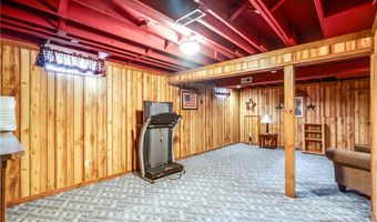 1012 Coopers Run, Amherst, OH 44001