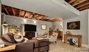 1717 Hamorton Pl, Charlotte, NC 28205