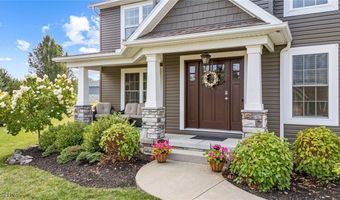 2480 Orchard Spring Cir, Alliance, OH 44601