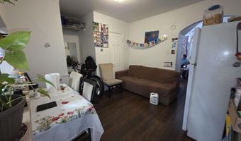 8 Texas Ct, Atlantic City, NJ 08401