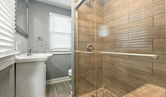 312 W Pleasant St, Angola, IN 46703