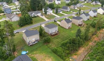1385 Robins Nest Dr, Asheboro, NC 27203