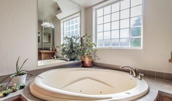 7102 US 64, Blanco, NM 87412