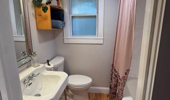 31 Lakota Rd, Barnard, VT 05031