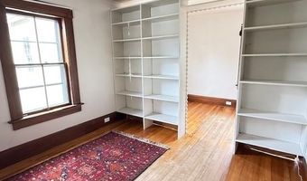 58 Oak St, Brattleboro, VT 05301