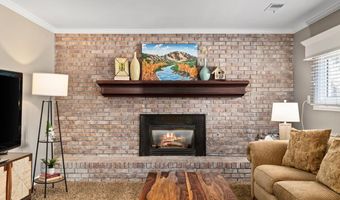 6914 CORDOVA Dr, Cheyenne, WY 82009