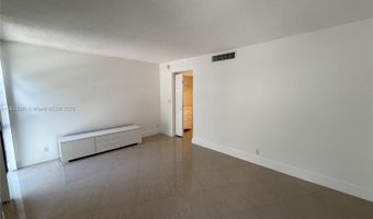 3475 N Country Club Dr 315, Aventura, FL 33180