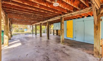 9110 Dove St, Bay St. Louis, MS 39520