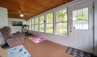 417 Monroe St, Allegan, MI 49010