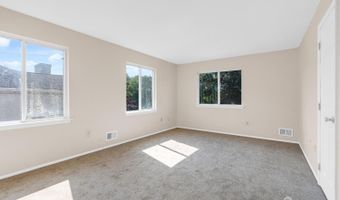 1606 Madaline Dr, Avenel, NJ 07001