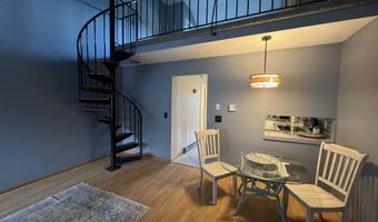 428 Emmett St APT H, Bristol, CT 06010