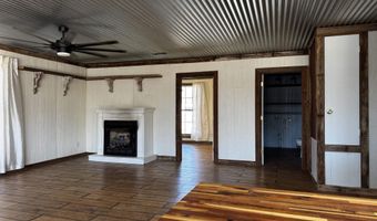 469 Taylor Bay Rd, Augusta, AR 72006