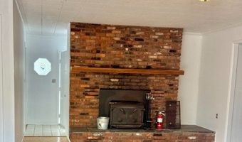 175 Highland Lakes Rd, Alloway, NJ 07422