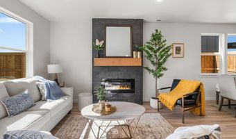 832 Spaniel Ln, Belgrade, MT 59714
