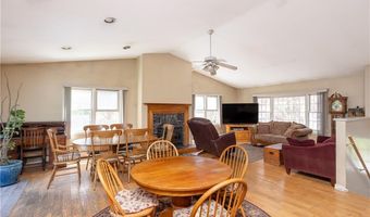 246 Long Hwy, Little Compton, RI 02837