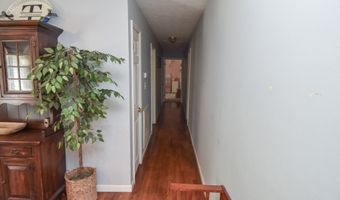 1579 Van Buren Rd, Barnesville, GA 30204