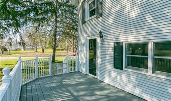 1 Sunset Dr, Avon, NY 14414