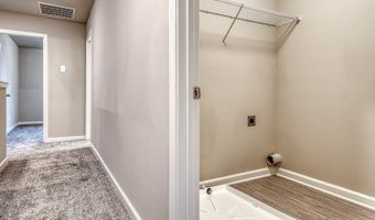 67 Avian Way 15B, Auburn, GA 30011