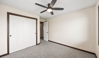 1519 NE Williamsburg Dr, Ankeny, IA 50021